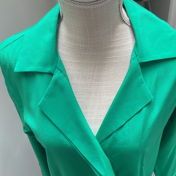 NWOT A.L.C. silk blouse In kelly green - Picture 2 of 4